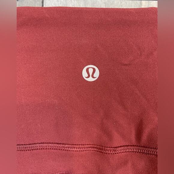 Lululemon Groove Super-High-Rise Flared Pant Nulu in Cayenne Size 6. - Picture 7 of 13